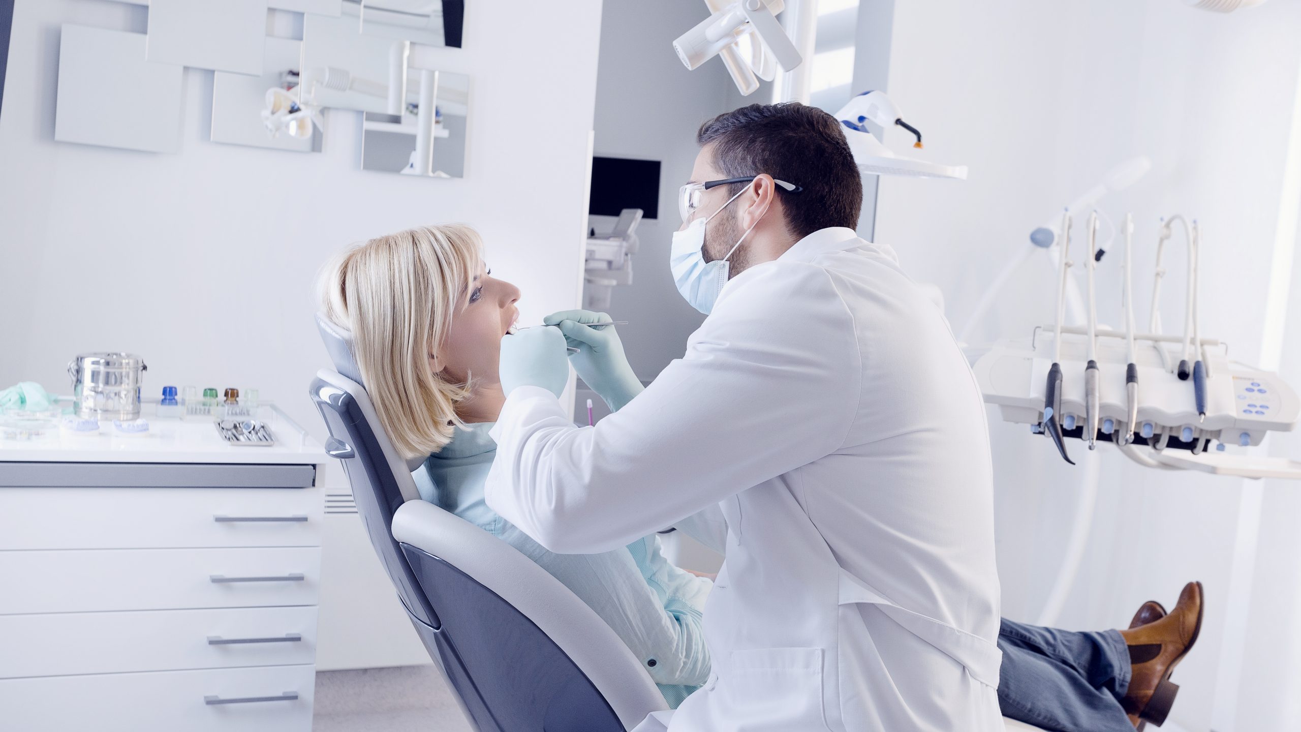 Dentist in Altadena, CA